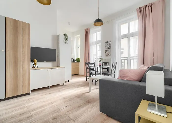 Kamienica Centrum Nr 11 * Щецин